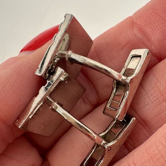 Burberry Mens‎ Rectangular Check Engraved Silver Tone Fashion Formal Cufflinks - Picture 5 of 9